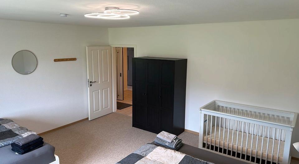 Etagenwohnung Stapel - 7 Zimmer, 258 m&sup2;, 36&euro; | Angebot:25143280