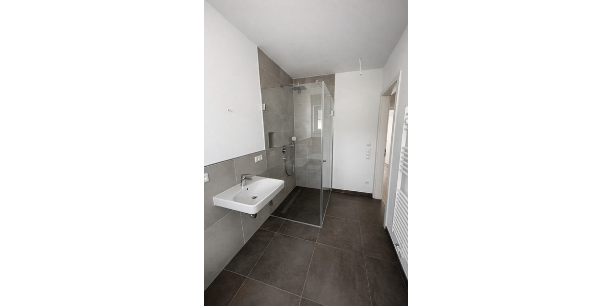 Reihenendhaus Poing - 5 Zimmer, 136 m&sup2;, 2.800&euro; | Angebot:25661494