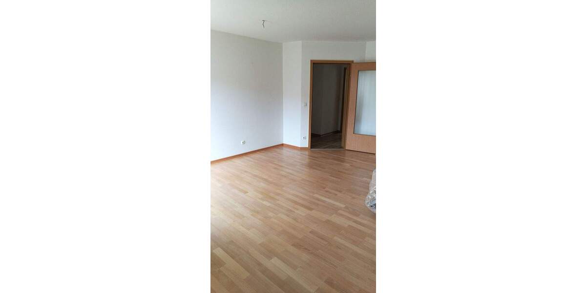 Etagenwohnung Herzogenaurach - 3 Zimmer, 76 m&sup2;, 830&euro; | Angebot:25837557
