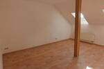 Dachgeschoßwohnung Altenburg - 2 Zimmer, 60 m&sup2;, 400&euro; | Angebot:25993598