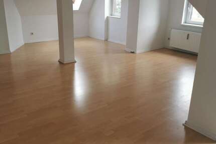 Wohnung Berlin Treptow-Köpenick - 4 Zimmer, 111 m&sup2;, 1.400&euro; | Angebot:26217053