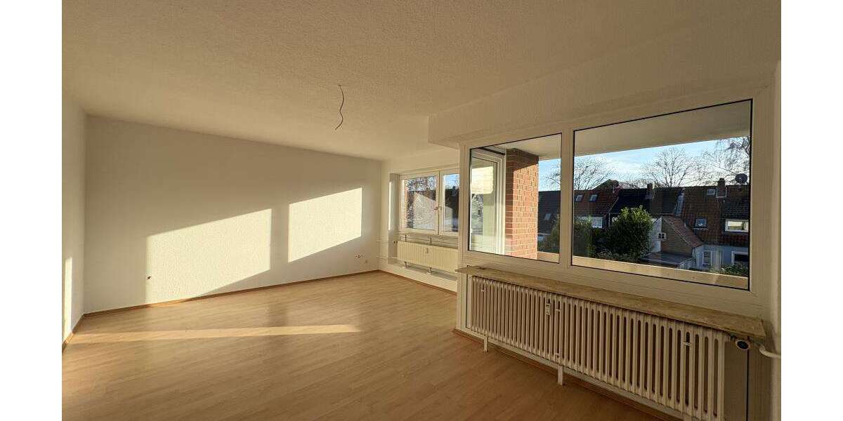 Etagenwohnung Bremerhaven Schiffdorferdamm - 3 Zimmer, 76 m&sup2;, 589&euro; | Angebot:26629049