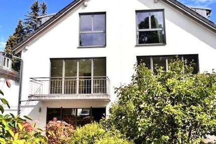 Haus München Sendling-Westpark - 5 Zimmer, 172 m&sup2;, 3.400&euro; | Angebot:26609389