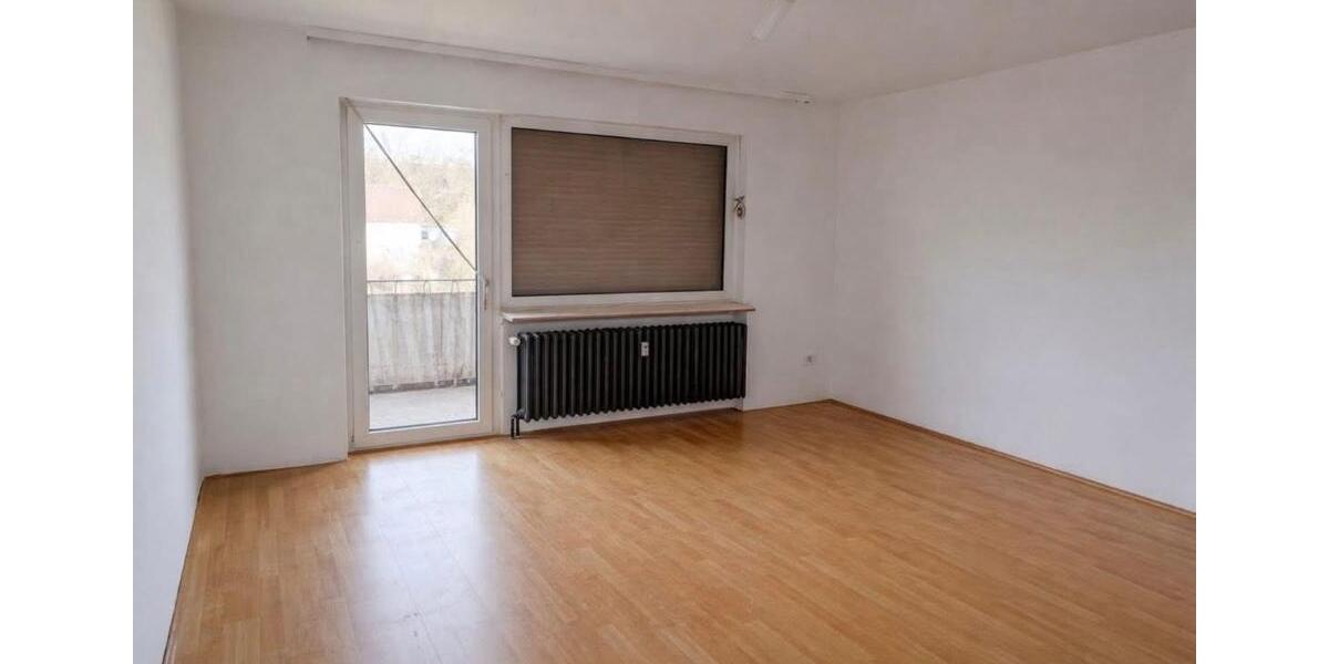 Etagenwohnung Sontra - 4 Zimmer, 95 m&sup2;, 550&euro; | Angebot:26654353