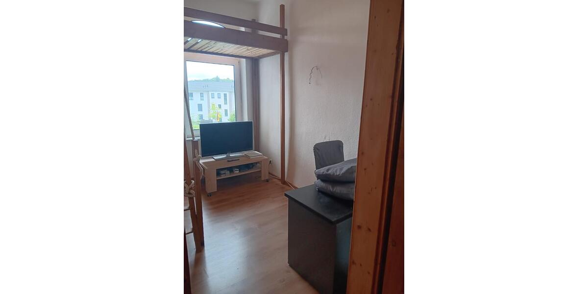 Etagenwohnung Uelzen - 1 Zimmer, 10 m&sup2;, 191&euro; | Angebot:25838587
