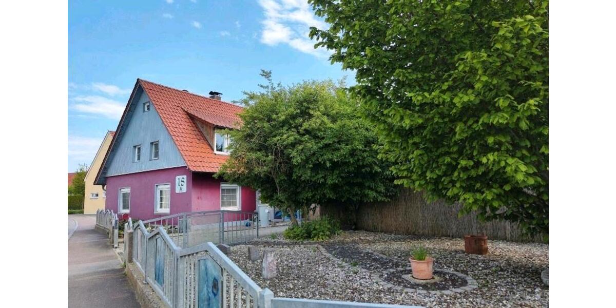 Einfamilienhaus Wittislingen - 4.5 Zimmer, 140 m&sup2;, 1.350&euro; | Angebot:26007671