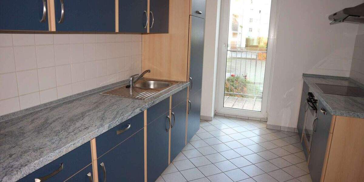 Etagenwohnung chemnitz Lutherviertel - 2 Zimmer, 56 m&sup2;, 331&euro; | Angebot:26758927