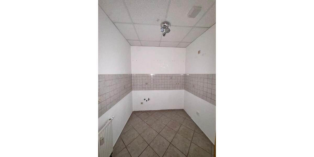 Erdgeschoßwohnung Bad Dürrenberg - 2 Zimmer, 54 m&sup2;, 351&euro; | Angebot:24784239