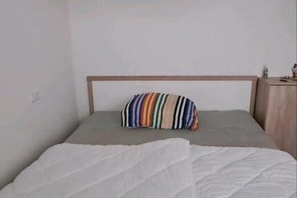 2 Zimmer Wohnung für Untermiete zimmer