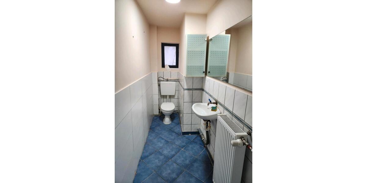 Einfamilienhaus Laichingen - 7 Zimmer, 159 m&sup2;, 1.700&euro; | Angebot:24810195