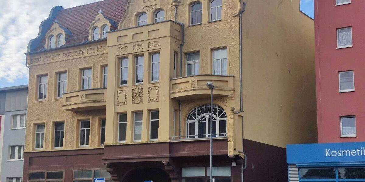 Etagenwohnung Bitterfeld Bitterfeld - 3 Zimmer, 95 m&sup2;, 575&euro; | Angebot:26630290