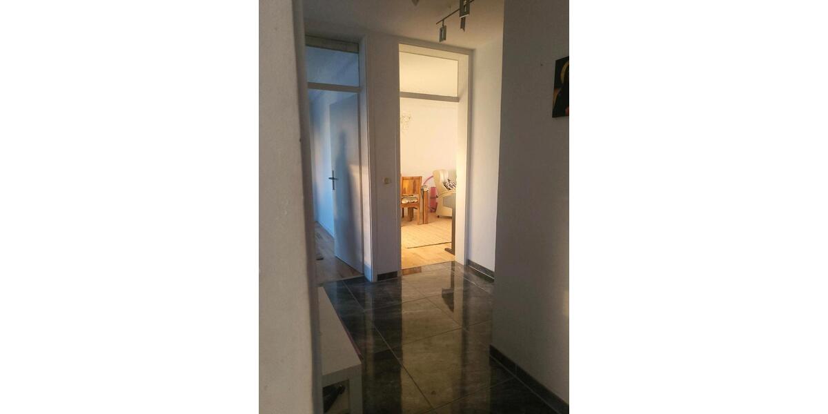 Wohnen auf Zeit Germering - 3 Zimmer, 60 m&sup2;, 1.000&euro; | Angebot:24364395