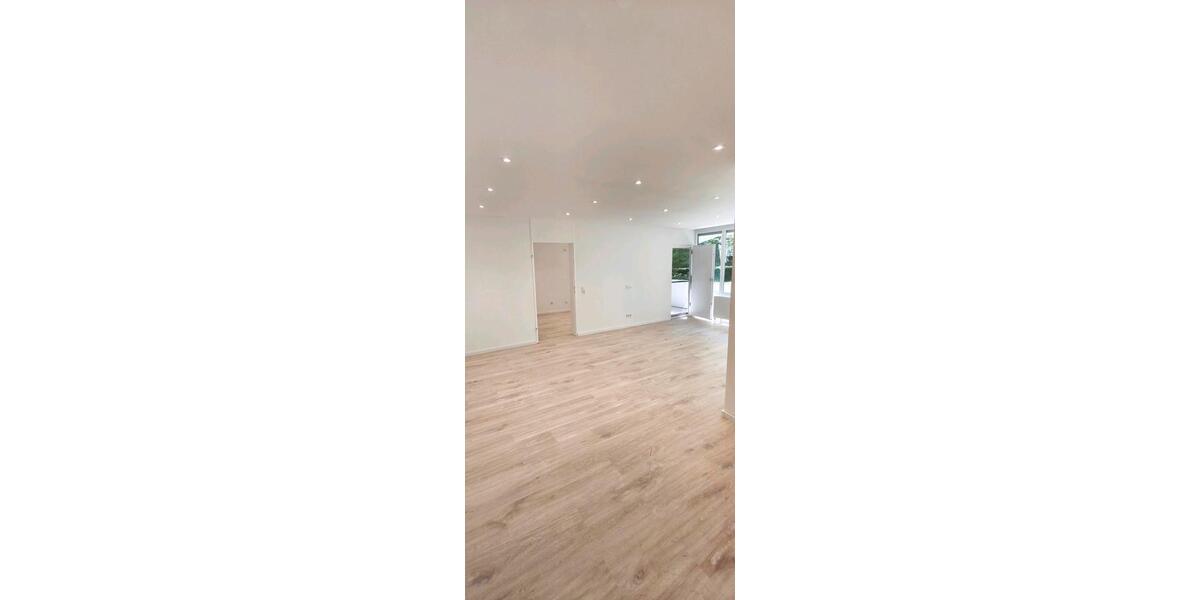 Erdgeschoßwohnung Krefeld Dießem - 3 Zimmer, 78 m&sup2;, 900&euro; | Angebot:26701769