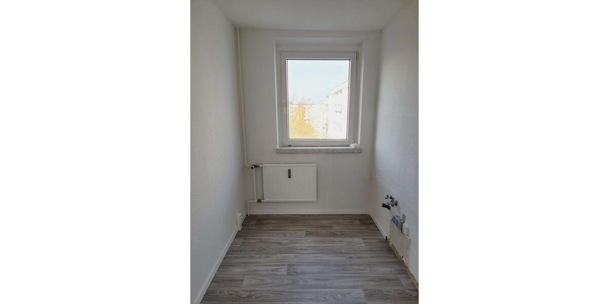 Etagenwohnung Blankenburg (Harz) - 3 Zimmer, 67 m&sup2;, 334&euro; | Angebot:25962109