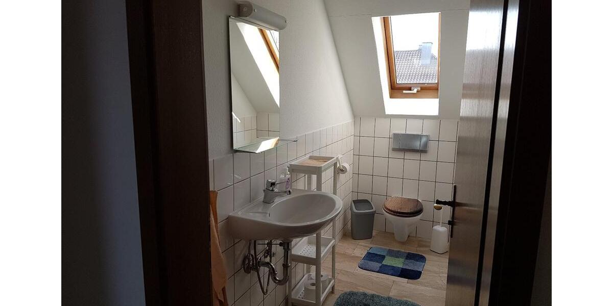 Wohnen auf Zeit Fritzlar - 5 Zimmer, 150 m&sup2;, 175&euro; | Angebot:22910243