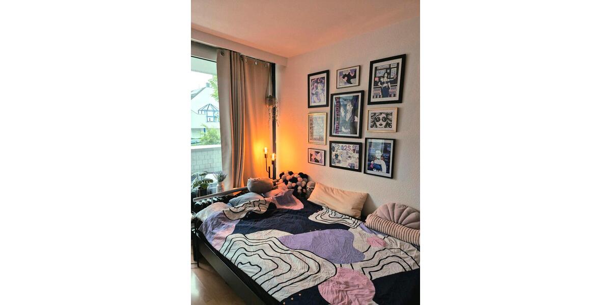 Hochparterre Köln Rodenkirchen - 1 Zimmer, 22 m&sup2;, 150&euro; | Angebot:26551125