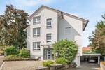 GEPFLEGTE 3,5-Zimmer-EG-Wohnung MIT GARAGENSTELLPLATZ UND SEPARATEM HOBBYRAUM IM SOUTERRAIN