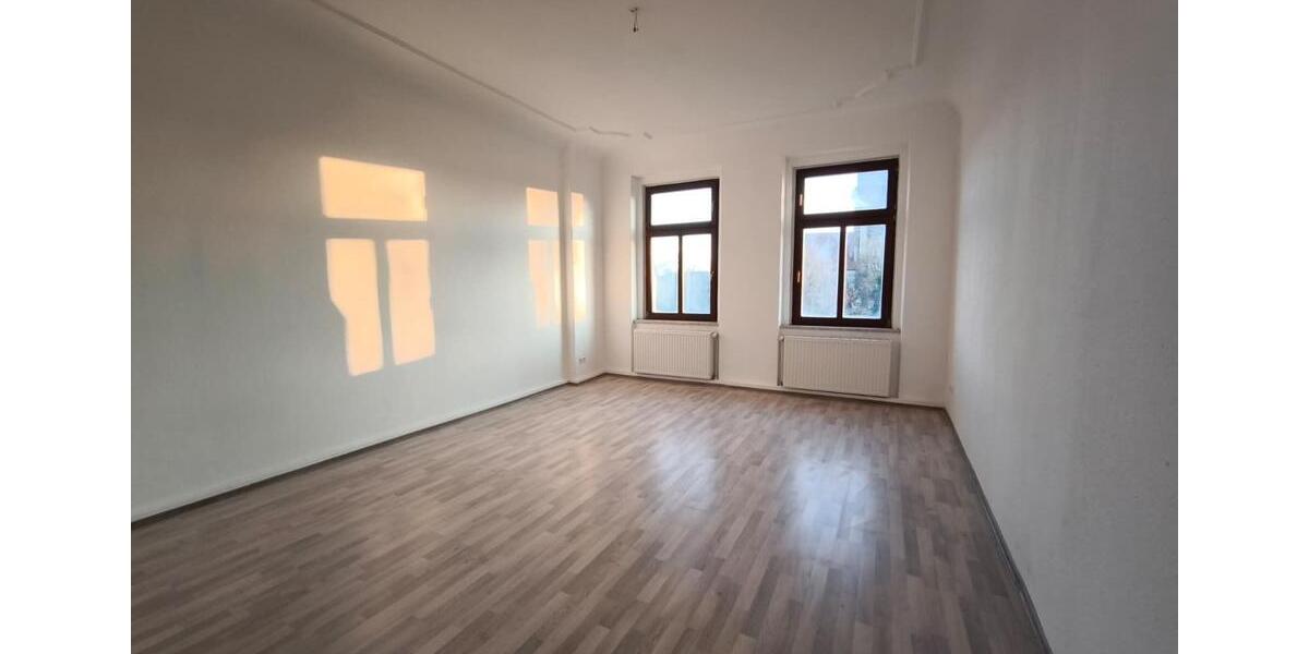 Etagenwohnung Zwickau - 4 Zimmer, 95 m&sup2;, 650&euro; | Angebot:26284748