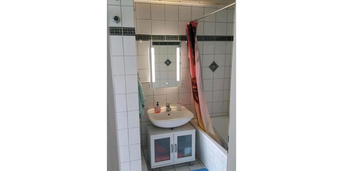 3 Zimmer Wohnung mit Einbauküche 3 zimmer