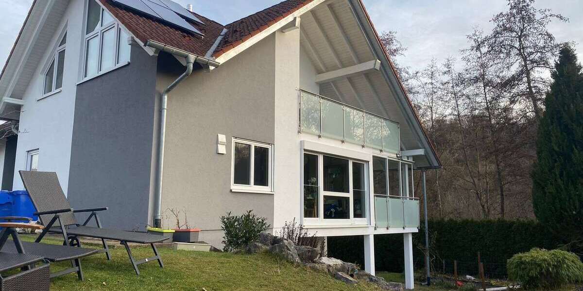 Etagenwohnung Bisingen - 4 Zimmer, 103 m&sup2;, 1.250&euro; | Angebot:25279620