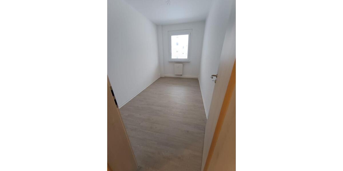 Etagenwohnung Treuen - 3 Zimmer, 62 m&sup2;, 380&euro; | Angebot:26349622