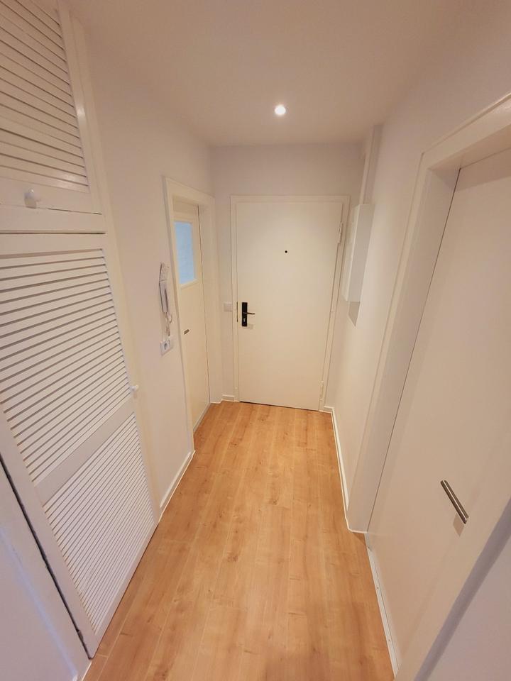 300 € Umzugsbonus + 589 € warm + 3 Zimmer + frisch saniert + Badewanne
