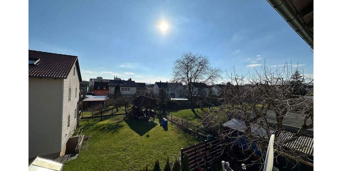 Etagenwohnung Eckersdorf Donndorf - 4 Zimmer, 100 m&sup2;, 1.170&euro; | Angebot:25815038