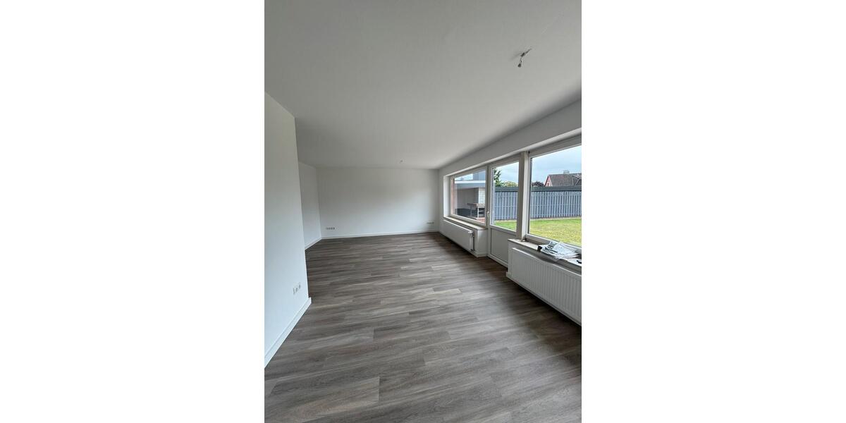 Einfamilienhaus Varel - 4.5 Zimmer, 127 m&sup2;, 1.350&euro; | Angebot:25044952