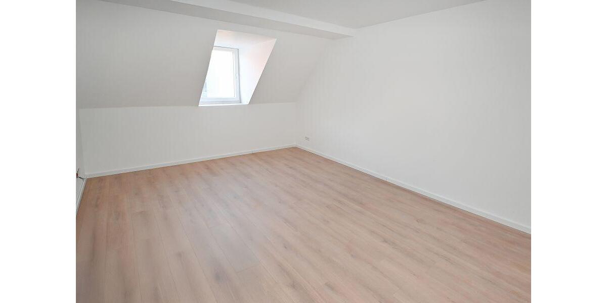 Etagenwohnung Hildesheim Oststadt/Stadtfeld - 1 Zimmer, 12 m&sup2;, 305&euro; | Angebot:24779337