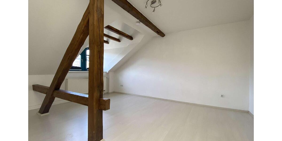 Gemütliche 2-Raum-Wohnung mit optionaler Einbauküche in Falkenstein 2 zimmer