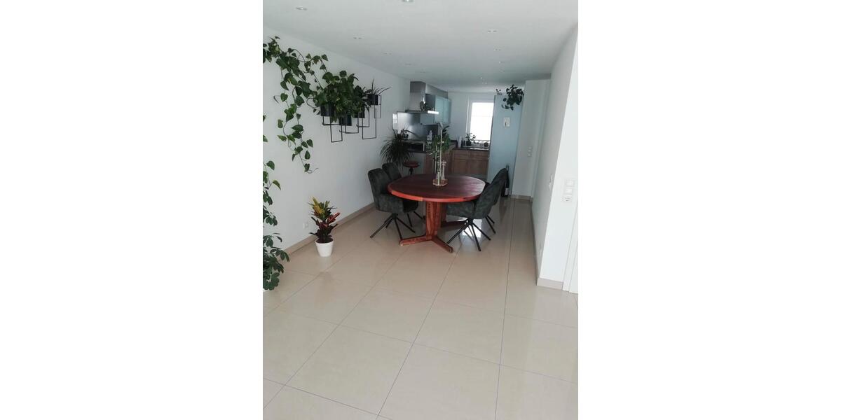 Reihenhaus Grafing bei München - 5 Zimmer, 130 m&sup2;, 2.370&euro; | Angebot:26257680