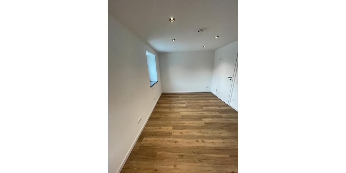 Erdgeschoßwohnung Vogt - 2.5 Zimmer, 75 m&sup2;, 1.050&euro; | Angebot:26458275