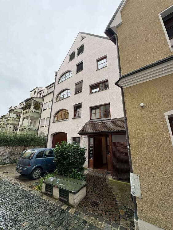 Wohnung zum Mieten in Augsburg 1.288 € 92 m² 2 zimmer