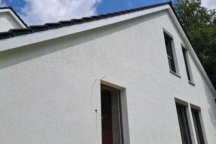 Ruhig wohnen im Grünen - 3-Zimmer-Maisonette mit Terasse und kleiner Garten in Aislingen