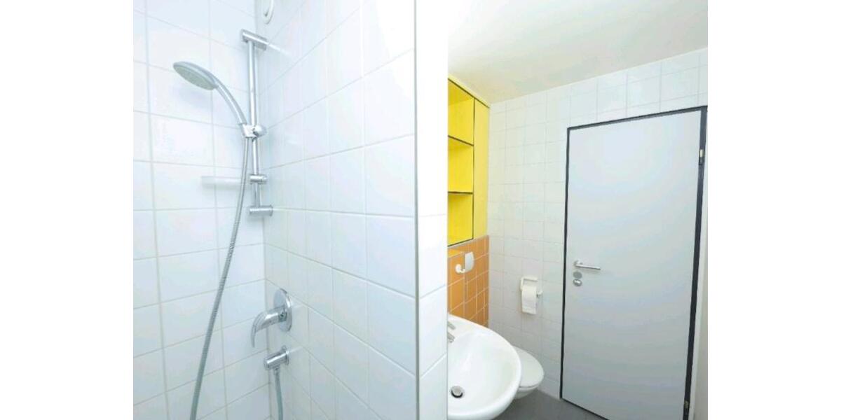 Student Zimmer (Esslingen am Neckar 73732) 1 zimmer