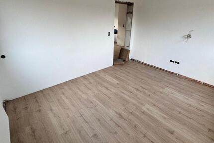 Wohnung Treuchtlingen - 4 Zimmer, 70 m&sup2;, 680&euro; | Angebot:26042050