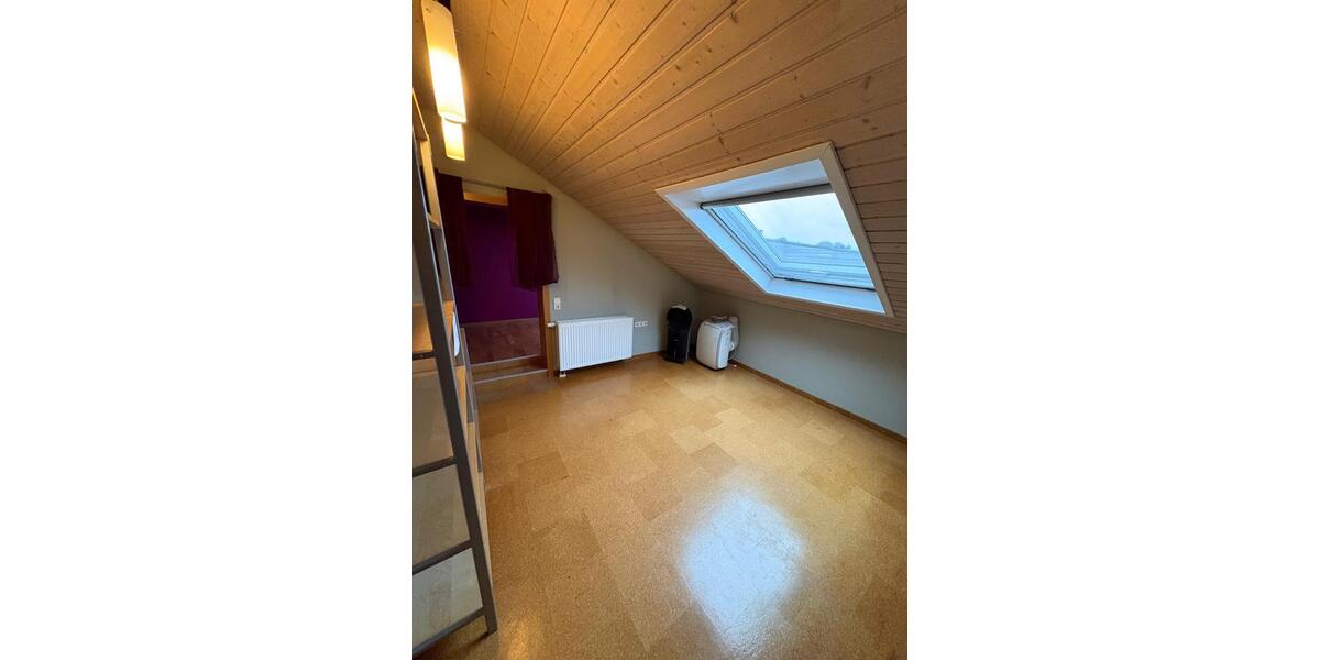 Einfamilienhaus Eutingen im Gäu - 6.5 Zimmer, 130 m&sup2;, 1.350&euro; | Angebot:24744634