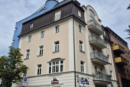 repräsentative Büro Praxisräume am Stadtpark zentrale Lage zimmer