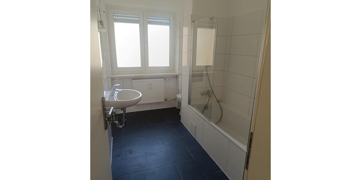 Erdgeschoßwohnung Feldkirchen - 4 Zimmer, 130 m&sup2;, 975&euro; | Angebot:25988935