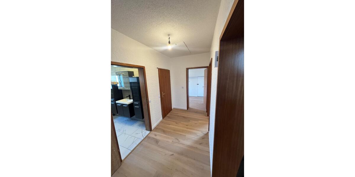 Dachgeschoßwohnung Merzig - 2 Zimmer, 110 m&sup2;, 800&euro; | Angebot:25809685