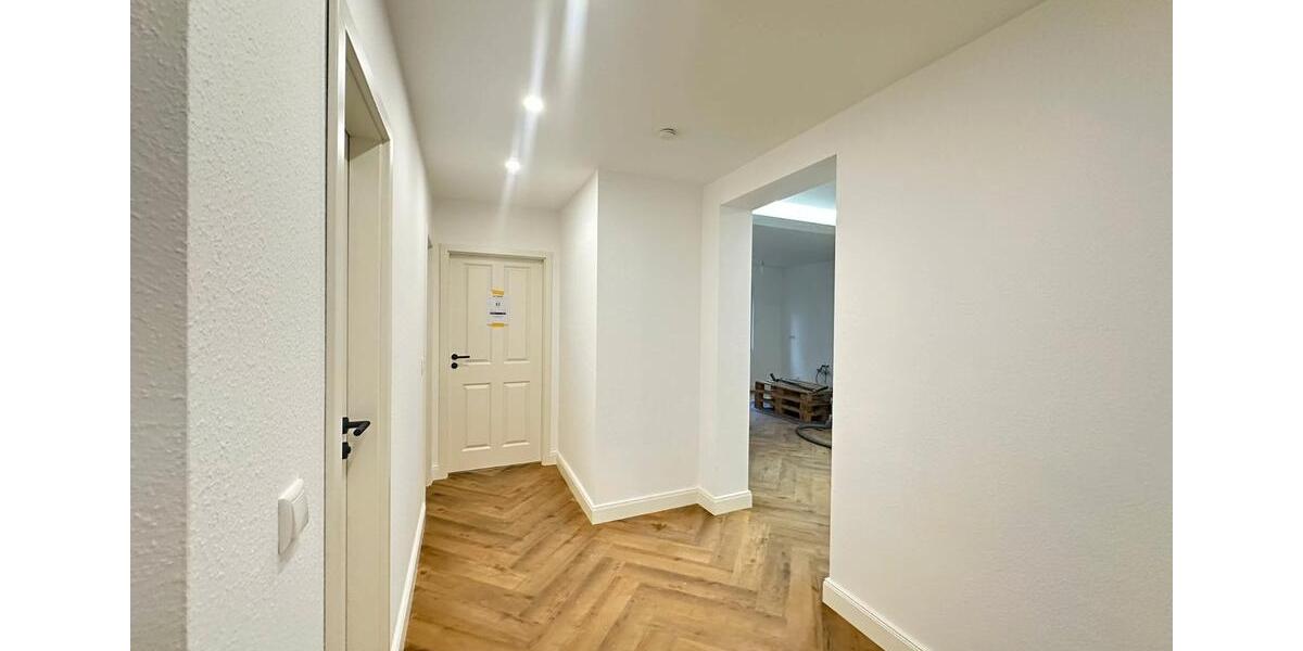 Wohnen auf Zeit Frankfurt am Main Ostend - 5 Zimmer, 94 m&sup2;, 560&euro; | Angebot:26486210