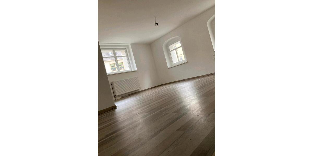 Erdgeschoßwohnung Olbernhau - 3 Zimmer, 100 m&sup2;, 700&euro; | Angebot:24559363