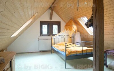 BIGKs - Suhl: teilmöblierte 3 Raumwohnung,sep.Küche,Bad mit Wanne+Dusche,Garten (;-) - Etagenwohnung Suhl Suhl Mitte | Angebot:26266111