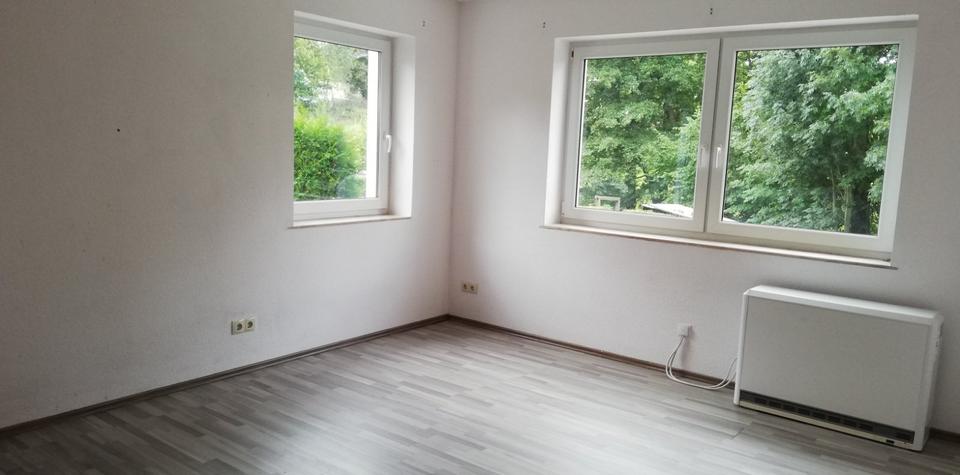 Erdgeschoßwohnung Glauchau - 3 Zimmer, 68 m&sup2;, 340&euro; | Angebot:24393869