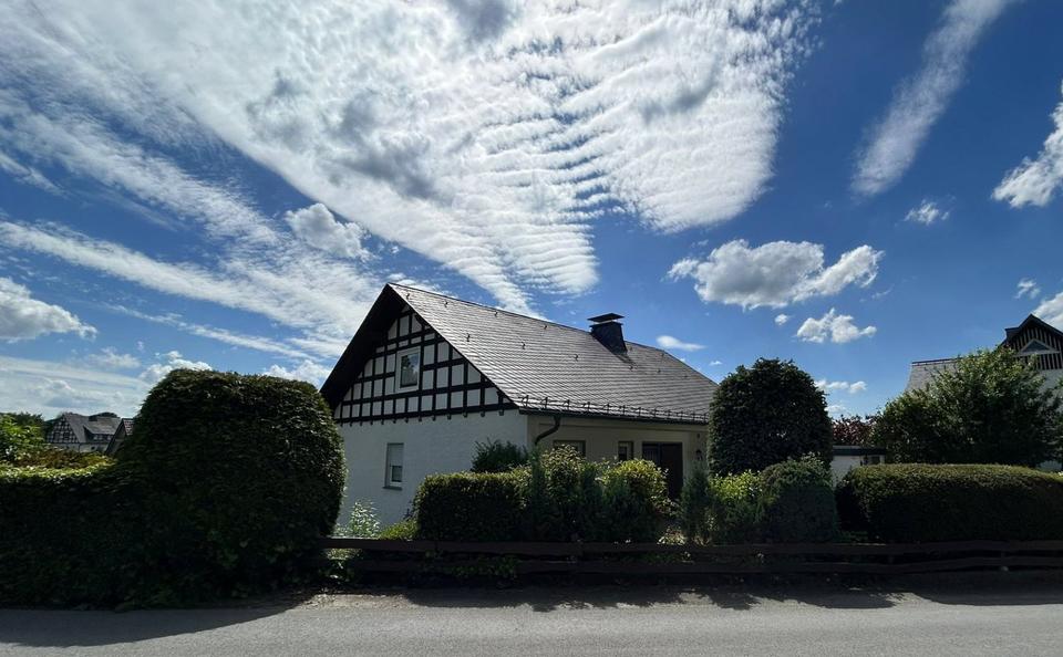 Einfamilienhaus Schmallenberg - 7 Zimmer, 165 m&sup2;, 1.450&euro; | Angebot:24987611