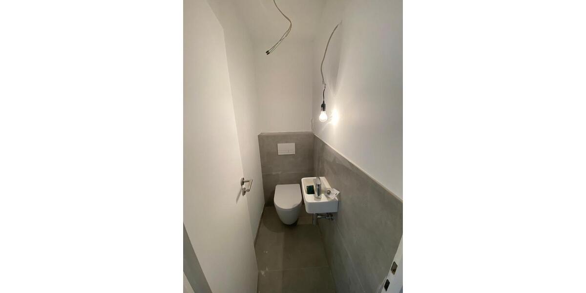 Erdgeschoßwohnung Lahr (Schwarzwald) - 4 Zimmer, 98 m&sup2;, 1.175&euro; | Angebot:26406711