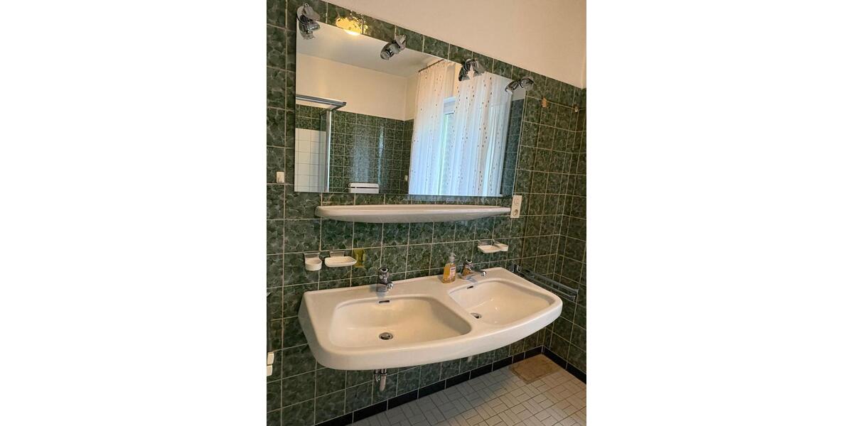 Erdgeschoßwohnung Emstek - 3 Zimmer, 120 m&sup2;, 970&euro; | Angebot:26549585