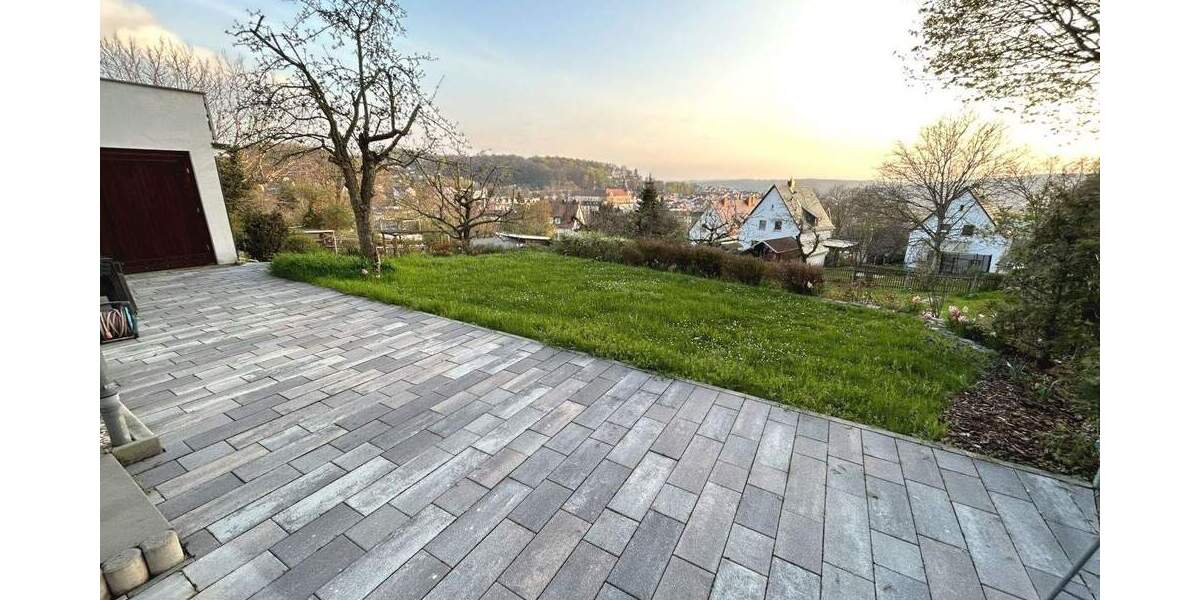 RESERVIERT *** Weitblick über Gera | Wohnen in Toplage | EFH zur Miete *** 4 zimmer