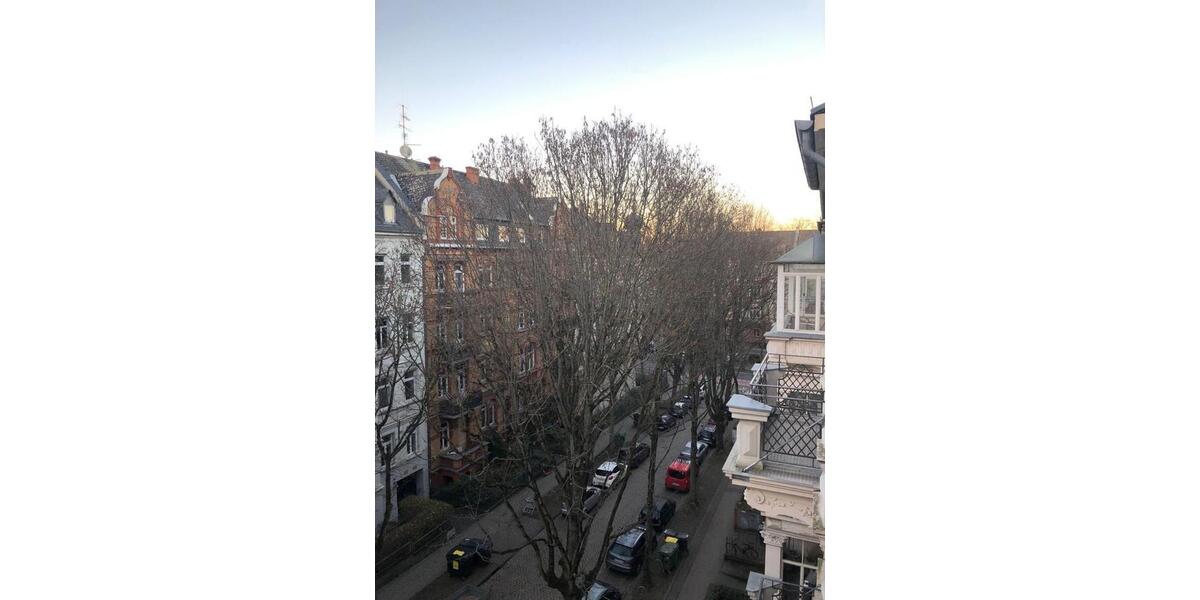 Etagenwohnung Wiesbaden Klarenthal - 5 Zimmer, 125 m&sup2;, 2.200&euro; | Angebot:26404973
