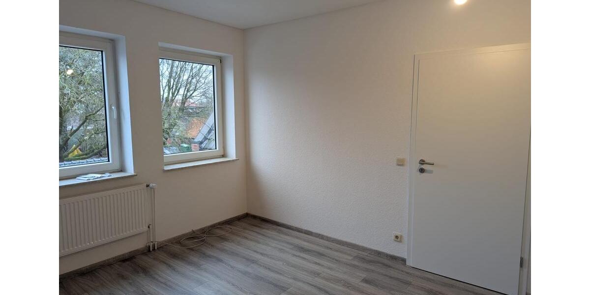 Dachgeschoßwohnung Cloppenburg - 3 Zimmer, 76 m&sup2;, 650&euro; | Angebot:24534538